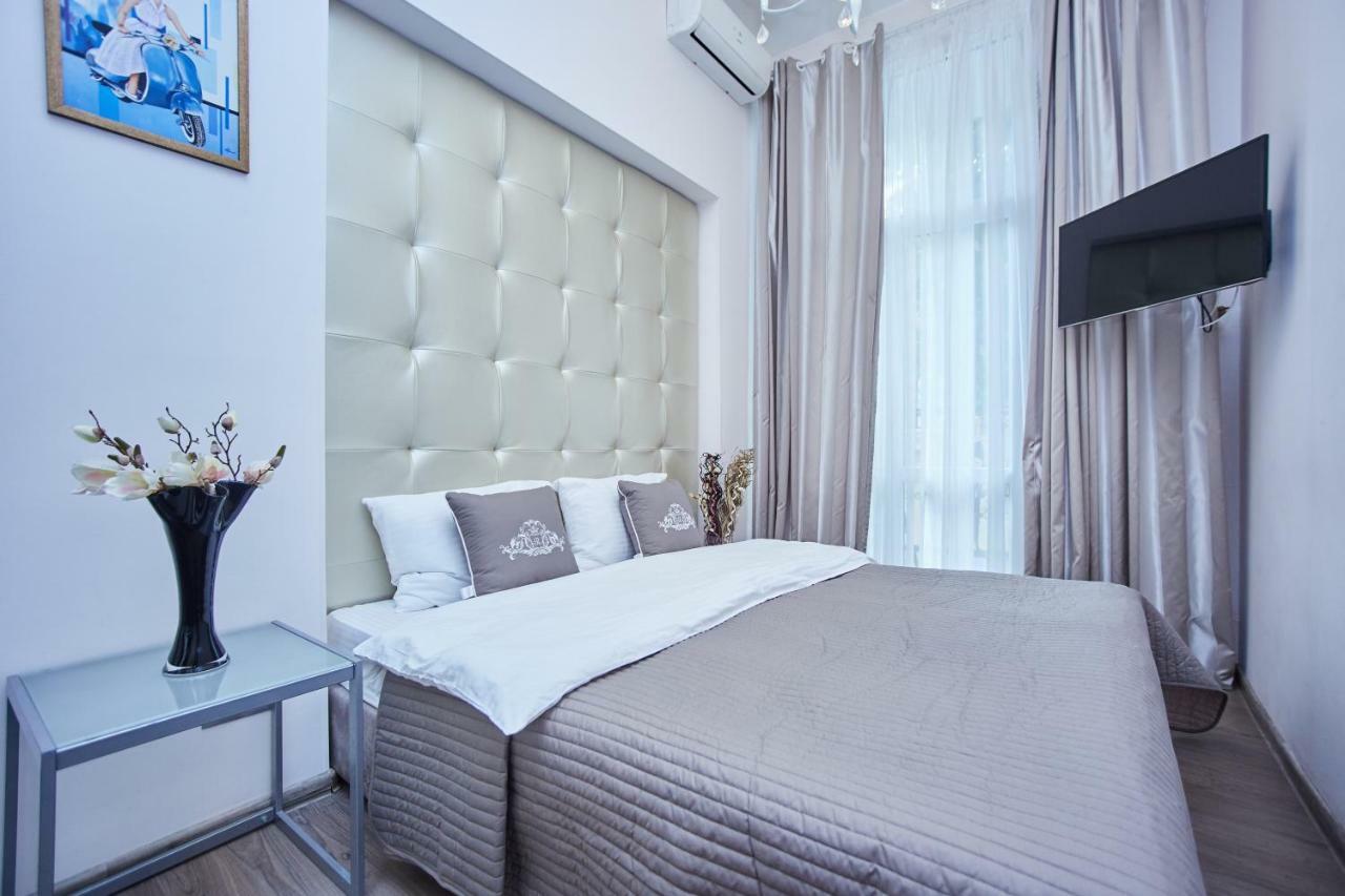 Langery Residence Central Apartments Odessa Exteriör bild