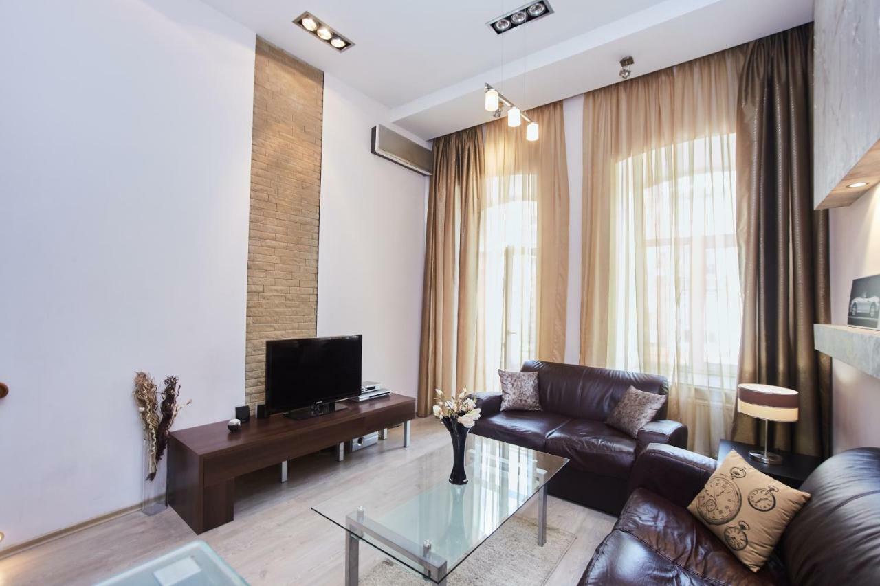 Langery Residence Central Apartments Odessa Exteriör bild